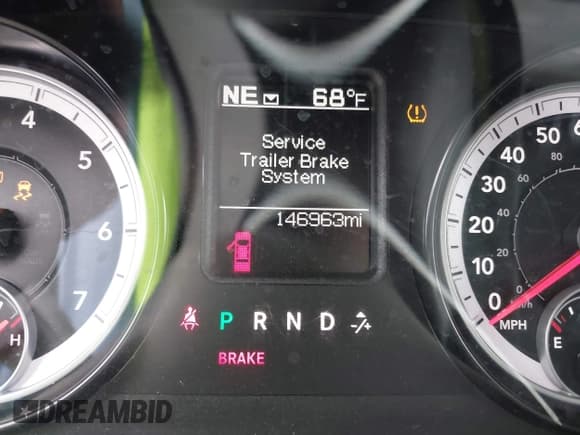 ✅ 2015 Ram 1500 Express • VIN: 1C6RR6KG0FS762887 • Lot: 42047359. Listed on IAAI with 146,963 mi. Free auction sales archive from the USA and detailed vehicle history report at DreamBid. Image 7.