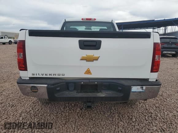 ✅ 2013 Chevrolet Silverado 1500 Work Truck • VIN: 1GCNCPE09DZ165917 • Lot: 58787875. Listed on Copart with 61,704 mi. Free auction sales archive from the USA and detailed vehicle history report at DreamBid. Image 6.