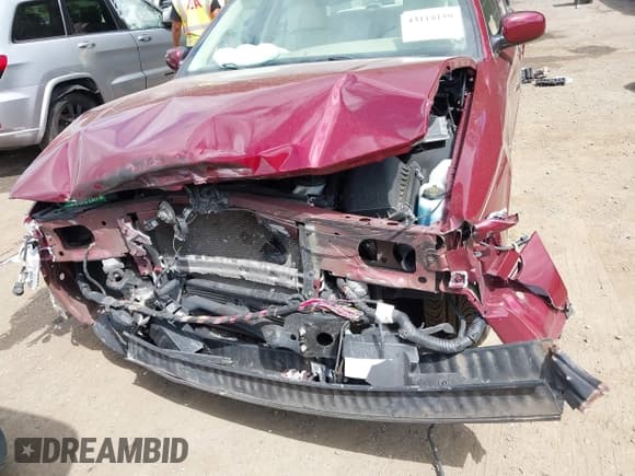 ✅ 2009 Mercury Grand Marquis LS • VIN: 2MEHM75V89X609791 • Lot: 43118159. Wystawiony na IAAI z przebiegiem 53 322 mil. Bezpłatny archiwum sprzedaży aukcyjnych z USA i szczegółowy raport historii pojazdu na DreamBid. Zdjęcie 6.