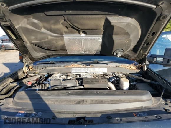 ✅ 2018 Chevrolet Silverado 2500HD LTZ • VIN: 1GC1KWEY9JF282864 • Lot: 91577195. Wystawiony na Copart z przebiegiem 78 409 mil. Bezpłatny archiwum sprzedaży aukcyjnych z USA i szczegółowy raport historii pojazdu na DreamBid. Zdjęcie 11.