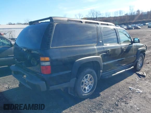 ✅ 2005 Chevrolet Suburban LS • VIN: 3GNFK16ZX5G161739 • Lot: 43761979. Listed on IAAI with 150,744 mi. Free auction sales archive from the USA and detailed vehicle history report at DreamBid. Image 4.