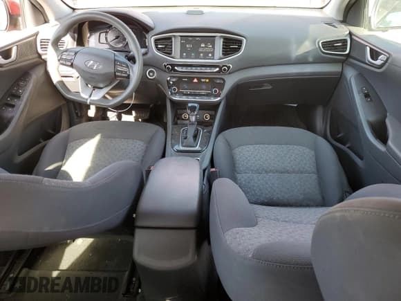 ✅ 2019 Hyundai Ioniq Blue • VIN: KMHC65LC6KU167548 • Lot: 79116234. Wystawiony na Copart z przebiegiem 124 749 mil. Bezpłatny archiwum sprzedaży aukcyjnych z USA i szczegółowy raport historii pojazdu na DreamBid. Zdjęcie 8.