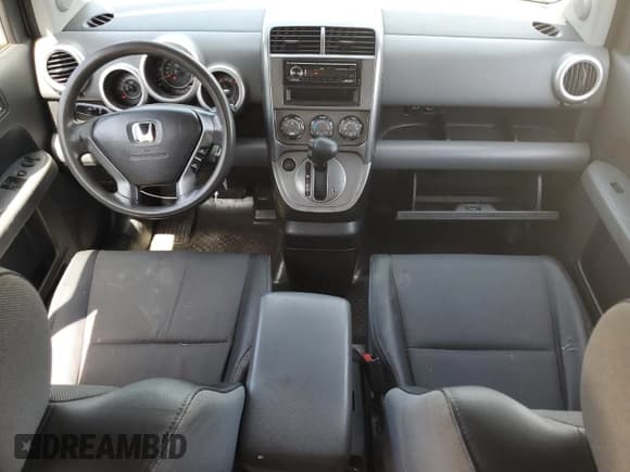 ✅ 2003 Honda Element EX • VIN: 5J6YH28513L016745 • Lot: 60483055. Listed on Copart with 241,539 mi. Free auction sales archive from the USA and detailed vehicle history report at DreamBid. Image 8.