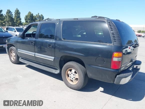 ✅ 2002 Chevrolet Suburban LT • VIN: 1GNEC16T02J249102 • Лот: 42324409. Опубликован ранее на IAAI с пробегом 174 591 миль. Бесплатный доступ к архиву аукционных продаж из США и подробный отчёт об истории автомобиля на DreamBid. Изображение 3.