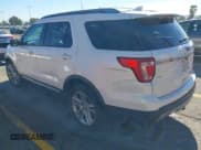 ✅ 2016 Ford Explorer XLT • VIN: 1FM5K7D82GGB18993 • Lot: 43833907. Wystawiony na IAAI z przebiegiem 115 048 mil. Bezpłatny archiwum sprzedaży aukcyjnych z USA i szczegółowy raport historii pojazdu na DreamBid. Zdjęcie 3.