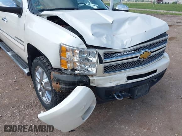 ✅ 2012 Chevrolet Silverado 1500 LTZ • VIN: 3GCPKTE72CG281668 • Lot: 42468867. Wystawiony na IAAI z przebiegiem 139 316 mil. Bezpłatny archiwum sprzedaży aukcyjnych z USA i szczegółowy raport historii pojazdu na DreamBid. Zdjęcie 6.