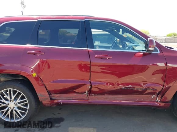 ✅ 2016 Jeep Grand Cherokee Overland • VIN: 1C4RJFCG7GC355448 • Lot: 42053353. Wystawiony na IAAI z przebiegiem 80 052 mil. Bezpłatny archiwum sprzedaży aukcyjnych z USA i szczegółowy raport historii pojazdu na DreamBid. Zdjęcie 13.