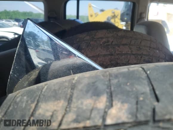 ✅ 1999 Ford Explorer XLT • VIN: 1FMZU32E8XUB73723 • Lot: 53383835. Wystawiony na Copart z przebiegiem 233 675 mil. Bezpłatny archiwum sprzedaży aukcyjnych z USA i szczegółowy raport historii pojazdu na DreamBid. Zdjęcie 10.