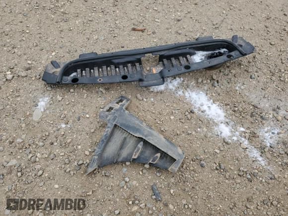 ✅ 2022 Chevrolet Silverado 1500 • VIN: 1GCPYAEK3NZ167415 • Лот: 85258504. Опубликован ранее на Copart с пробегом 49 540 миль. Бесплатный доступ к архиву аукционных продаж из США и подробный отчёт об истории автомобиля на DreamBid. Изображение 12.