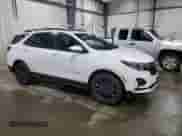2023 Chevrolet Equinox RS с VIN 3GNAXWEGXPS109679, выставлен на аукционе Copart как лот 66487255 с пробегом 18 100 миль миль и Списание • Salvage title. История ставок и продаж доступна на DreamBid. Изображение 4.