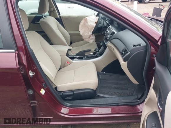 ✅ 2013 Honda Accord LX • VIN: 1HGCR2F30DA048499 • Lot: 43534517. Wystawiony na IAAI z przebiegiem 166 566 mil. Bezpłatny archiwum sprzedaży aukcyjnych z USA i szczegółowy raport historii pojazdu na DreamBid. Zdjęcie 5.