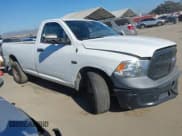 ✅ 2018 Ram 1500 Tradesman • VIN: 3C6JR6DT0JG210216 • Лот: 43873818. Опубликован ранее на IAAI с пробегом 114 570 миль. Бесплатный доступ к архиву аукционных продаж из США и подробный отчёт об истории автомобиля на DreamBid. Изображение 1.