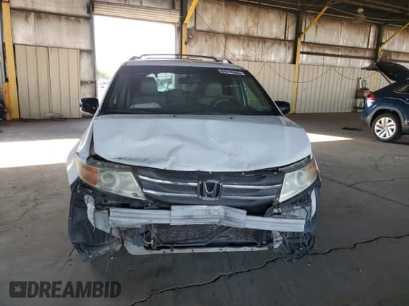 ✅ 2011 Honda Odyssey Touring • VIN: 5FNRL5H90BB029226 • Lot: 84238665. Listed on Copart with Not provided. Free auction sales archive from the USA and detailed vehicle history report at DreamBid. Image 5.