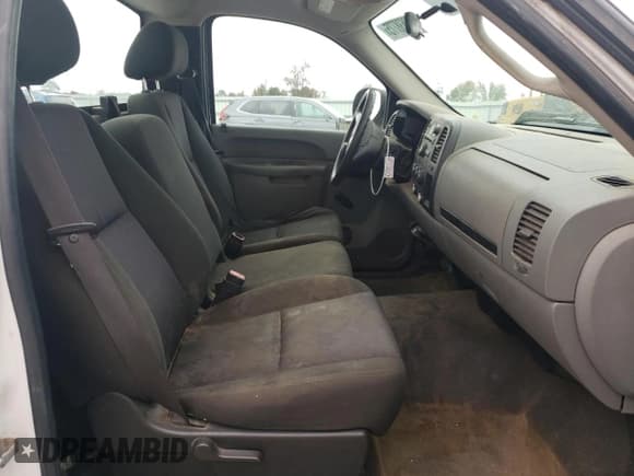 ✅ 2010 GMC Sierra 1500 Work Truck • VIN: 1GTPCTEX0AZ183703 • Lot: 89538775. Wystawiony na Copart z przebiegiem 228 913 mil. Bezpłatny archiwum sprzedaży aukcyjnych z USA i szczegółowy raport historii pojazdu na DreamBid. Zdjęcie 10.