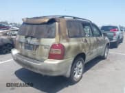 ✅ 2007 Toyota Highlander w/3rd Row • VIN: JTEEW21A770048284 • Lot: 42564835. Wystawiony na IAAI z przebiegiem 131 555 mil. Bezpłatny archiwum sprzedaży aukcyjnych z USA i szczegółowy raport historii pojazdu na DreamBid. Zdjęcie 4.