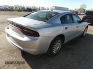 ✅ 2018 Dodge Charger Police • VIN: 2C3CDXKT4JH330016 • Lot: 41975590. Wystawiony na IAAI z przebiegiem 103 219 mil. Bezpłatny archiwum sprzedaży aukcyjnych z USA i szczegółowy raport historii pojazdu na DreamBid. Zdjęcie 4.