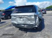 ✅ 2024 Lexus TX 350 • VIN: 5TDAAAA67RS006365 • Lot: 43029987. Wystawiony na IAAI z przebiegiem 32 805 mil. Bezpłatny archiwum sprzedaży aukcyjnych z USA i szczegółowy raport historii pojazdu na DreamBid. Zdjęcie 18.