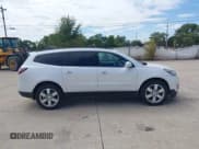 ✅ 2016 Chevrolet Traverse LTZ • VIN: 1GNKVJKD7GJ181898 • Lot: 43113001. Wystawiony na IAAI z przebiegiem 76 990 mil. Bezpłatny archiwum sprzedaży aukcyjnych z USA i szczegółowy raport historii pojazdu na DreamBid. Zdjęcie 13.