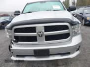 ✅ 2017 Ram 1500 Tradesman • VIN: 3C6RR7KT1HG735923 • Lot: 43559853. Wystawiony na IAAI z przebiegiem 151 423 mil. Bezpłatny archiwum sprzedaży aukcyjnych z USA i szczegółowy raport historii pojazdu na DreamBid. Zdjęcie 13.