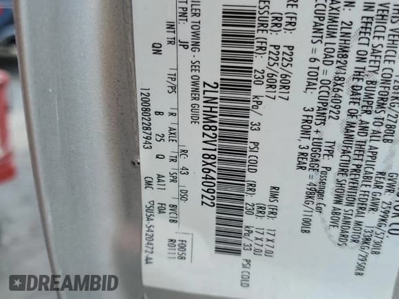 ✅ 2008 Lincoln Town Car Limited • VIN: 2LNHM82V18X640922 • Lot: 62760885. Listed on Copart with Not provided. Free auction sales archive from the USA and detailed vehicle history report at DreamBid. Image 12.