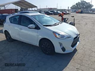 ✅ 2016 Toyota Prius One • VIN: JTDKDTB39G1132734 • Lot: 42675849. Listed on IAAI with 151,144 mi. Free auction sales archive from the USA and detailed vehicle history report at DreamBid. Image 1.