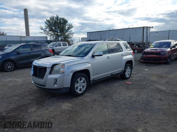 ✅ 2013 GMC Terrain SLT • VIN: 2GKALUEK0D6135896 • Лот: 43684171. Опубликован ранее на IAAI с пробегом 159 186 миль. Бесплатный доступ к архиву аукционных продаж из США и подробный отчёт об истории автомобиля на DreamBid. Изображение 17.