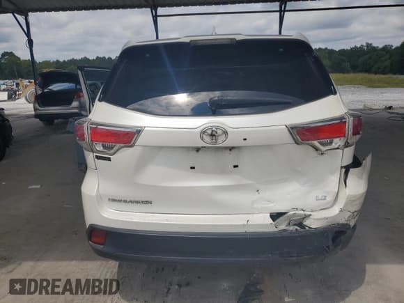 ✅ 2014 Toyota Highlander LE • VIN: 5TDZKRFH4ES026723 • Lot: 67895785. Listed on Copart with 173,280 mi. Free auction sales archive from the USA and detailed vehicle history report at DreamBid. Image 6.