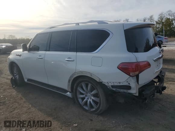 ✅ 2013 Infiniti QX56 • VIN: JN8AZ2NF8D9530063 • Lot: 90108805. Wystawiony na Copart z przebiegiem 294 994 mil. Bezpłatny archiwum sprzedaży aukcyjnych z USA i szczegółowy raport historii pojazdu na DreamBid. Zdjęcie 2.