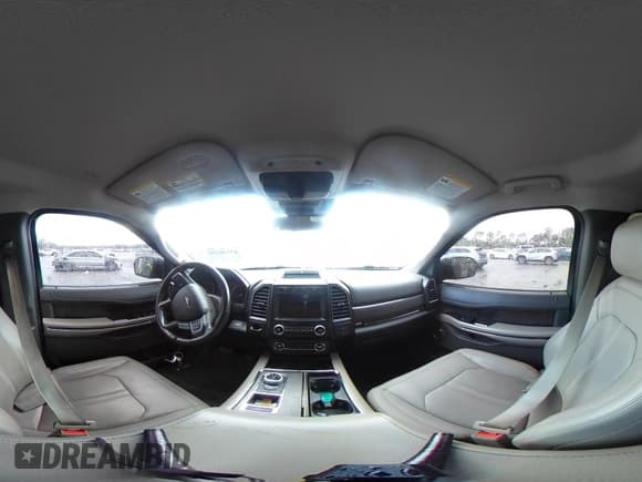 ✅ 2021 Ford Expedition Max Limited • VIN: 1FMJK1KT5MEA07848 • Lot: 43236252. Wystawiony na IAAI z przebiegiem 100 084 mil. Bezpłatny archiwum sprzedaży aukcyjnych z USA i szczegółowy raport historii pojazdu na DreamBid. Zdjęcie 18.