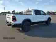 2021 Ram 1500 Rebel z VIN 1C6SRFLT2MN602373, wystawiony jako Copart lot #84780545 z przebiegiem 55 760 mil mil oraz Szkoda całkowita • Salvage title. Historia ofert i sprzedaży dostępna na DreamBid. Obrazek 3.