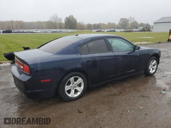 ✅ 2012 Dodge Charger SE • VIN: 2C3CDXBG3CH190126 • Lot: 90360825. Listed on Copart with 180,005 mi. Free auction sales archive from the USA and detailed vehicle history report at DreamBid. Image 3.