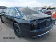 ✅ 2013 Audi A8 4.0L • VIN: WAUR2AFD7DN020673 • Lot: 43306801. Wystawiony na IAAI z przebiegiem 134 121 mil. Bezpłatny archiwum sprzedaży aukcyjnych z USA i szczegółowy raport historii pojazdu na DreamBid. Zdjęcie 3.