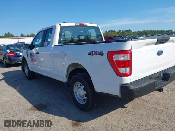 ✅ 2023 Ford F-150 XL • VIN: 1FTFX1E54PKE30970 • Lot: 43215139. Listed on IAAI with 45,532 mi. Free auction sales archive from the USA and detailed vehicle history report at DreamBid. Image 3.