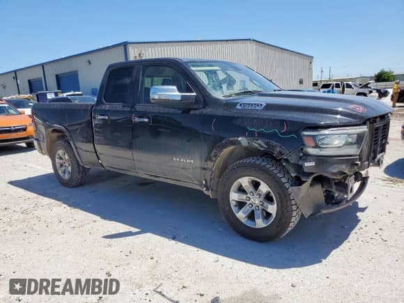 2020 Ram 1500 Laramie with VIN 1C6RREDT7LN306139, listed as a Copart auction lot 57487295 with 118,657 mi miles and Salvage title. Bid and sale history available at DreamBid. Image 4.