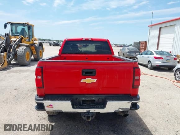 ✅ 2019 Chevrolet Silverado 2500HD LT • VIN: 1GC1KSEGXKF177039 • Лот: 42323635. Опубликован ранее на IAAI с пробегом 155 335 миль. Бесплатный доступ к архиву аукционных продаж из США и подробный отчёт об истории автомобиля на DreamBid. Изображение 16.