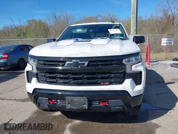 ✅ 2023 Chevrolet Silverado 1500 LT Trail Boss • VIN: 3GCUDFED3PG197885 • Lot: 41733427. Wystawiony na IAAI z przebiegiem 64 911 mil. Bezpłatny archiwum sprzedaży aukcyjnych z USA i szczegółowy raport historii pojazdu na DreamBid. Zdjęcie 12.