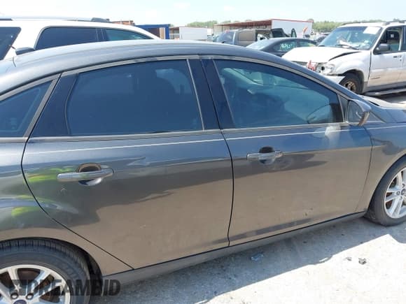 ✅ 2018 Ford Focus SE • VIN: 1FADP3FEXJL259568 • Лот: 43182658. Опубликован ранее на IAAI с пробегом 63 743 миль. Бесплатный доступ к архиву аукционных продаж из США и подробный отчёт об истории автомобиля на DreamBid. Изображение 13.