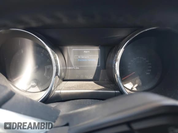 ✅ 2016 Ford Mustang GT • VIN: 1FA6P8CF2G5309590 • Lot: 43214002. Listed on IAAI with 98,075 mi. Free auction sales archive from the USA and detailed vehicle history report at DreamBid. Image 7.