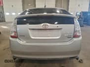 ✅ 2007 Toyota Prius • VIN: JTDKB20U177575629 • Лот: 95172135. Опубликован ранее на Copart с пробегом Не указан. Бесплатный доступ к архиву аукционных продаж из США и подробный отчёт об истории автомобиля на DreamBid. Изображение 6.