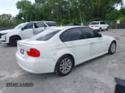 ✅ 2007 BMW 3 Series 328xi • VIN: WBAVC93577KX60169 • Lot: 43103137. Wystawiony na IAAI z przebiegiem 167 734 mil. Bezpłatny archiwum sprzedaży aukcyjnych z USA i szczegółowy raport historii pojazdu na DreamBid. Zdjęcie 4.
