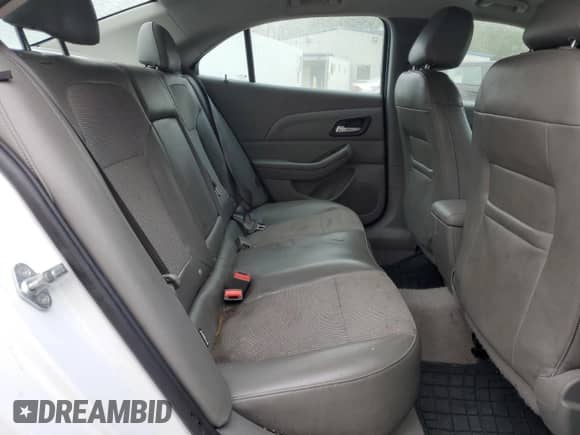 2015 Chevrolet Malibu LT с VIN 1G11C5SL9FF320609, выставлен на аукционе Copart как лот 85689965 с пробегом 124 074 миль миль и Списание • Salvage title. История ставок и продаж доступна на DreamBid. Изображение 10.