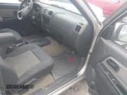 ✅ 2004 GMC Canyon 1SE SLE Z71 • VIN: 1GTDS136348155876 • Lot: 42420547. Wystawiony na IAAI z przebiegiem 134 478 mil. Bezpłatny archiwum sprzedaży aukcyjnych z USA i szczegółowy raport historii pojazdu na DreamBid. Zdjęcie 5.