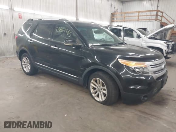 ✅ 2011 Ford Explorer XLT • VIN: 1FMHK8D89BGA52941 • Лот: 43660165. Опубликован ранее на IAAI с пробегом 194 796 миль. Бесплатный доступ к архиву аукционных продаж из США и подробный отчёт об истории автомобиля на DreamBid. Изображение 1.