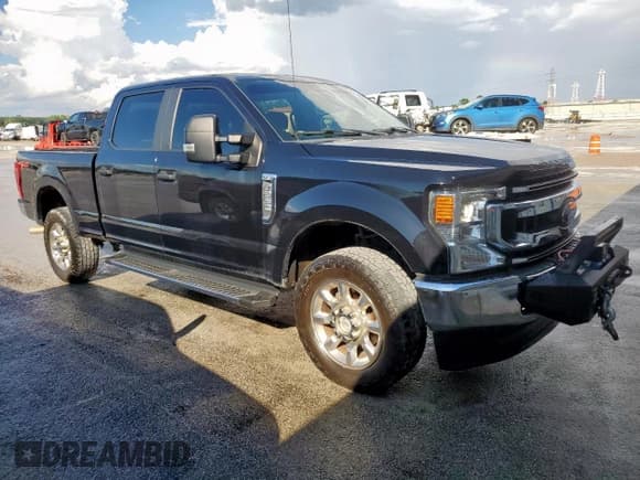 ✅ 2020 Ford F-250 XL • VIN: 1FT7W2BNXLEE92805 • Lot: 83788095. Wystawiony na Copart z przebiegiem 72 412 mil. Bezpłatny archiwum sprzedaży aukcyjnych z USA i szczegółowy raport historii pojazdu na DreamBid. Zdjęcie 4.