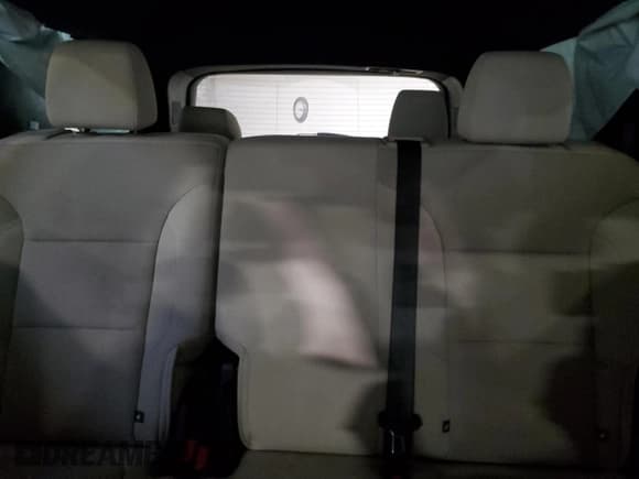 ✅ 2022 Chevrolet Traverse LS • VIN: 1GNEVLKW6NJ172911 • Lot: 41827235. Wystawiony na Copart z przebiegiem 36 577 mil. Bezpłatny archiwum sprzedaży aukcyjnych z USA i szczegółowy raport historii pojazdu na DreamBid. Zdjęcie 10.