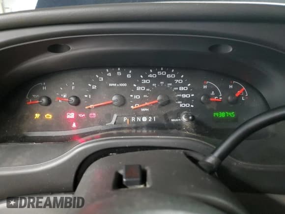 ✅ 2008 Ford Econoline Passenger XL • VIN: 1FMNE11L18DB43562 • Lot: 50723515. Listed on Copart with 143,874 mi. Free auction sales archive from the USA and detailed vehicle history report at DreamBid. Image 9.