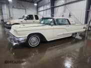 ✅ 1960 Ford Thunderbird • VIN: 0Y71Y187667 • Lot: 80129455. Wystawiony na Copart z przebiegiem 22 907 mil. Bezpłatny archiwum sprzedaży aukcyjnych z USA i szczegółowy raport historii pojazdu na DreamBid. Zdjęcie 1.