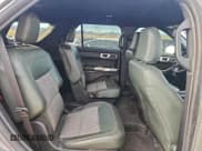 ✅ 2022 Ford Explorer Timberline • VIN: 1FMSK8JH3NGB66173 • Lot: 94143705. Wystawiony na Copart z przebiegiem 56 189 mil. Bezpłatny archiwum sprzedaży aukcyjnych z USA i szczegółowy raport historii pojazdu na DreamBid. Zdjęcie 11.