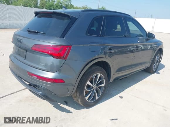 ✅ 2024 Audi Q5 S line Premium • VIN: WA1GAAFY1R2103406 • Лот: 43008540. Опубликован ранее на IAAI с пробегом 5 065 миль. Бесплатный доступ к архиву аукционных продаж из США и подробный отчёт об истории автомобиля на DreamBid. Изображение 4.
