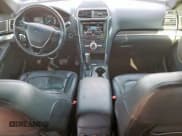 ✅ 2016 Ford Explorer Limited • VIN: 1FM5K7FH5GGB79462 • Lot: 70844425. Wystawiony na Copart z przebiegiem 135 616 mil. Bezpłatny archiwum sprzedaży aukcyjnych z USA i szczegółowy raport historii pojazdu na DreamBid. Zdjęcie 8.